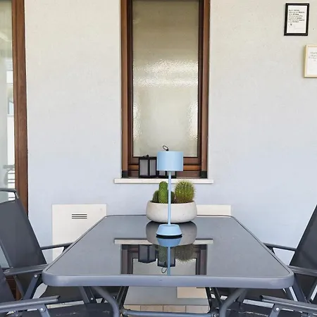 Lägenhet Light Blue House