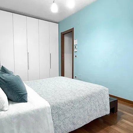 Light Blue House * Montesilvano Marina